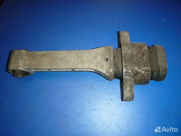 Опора двигателя hyundai santa FE 2012