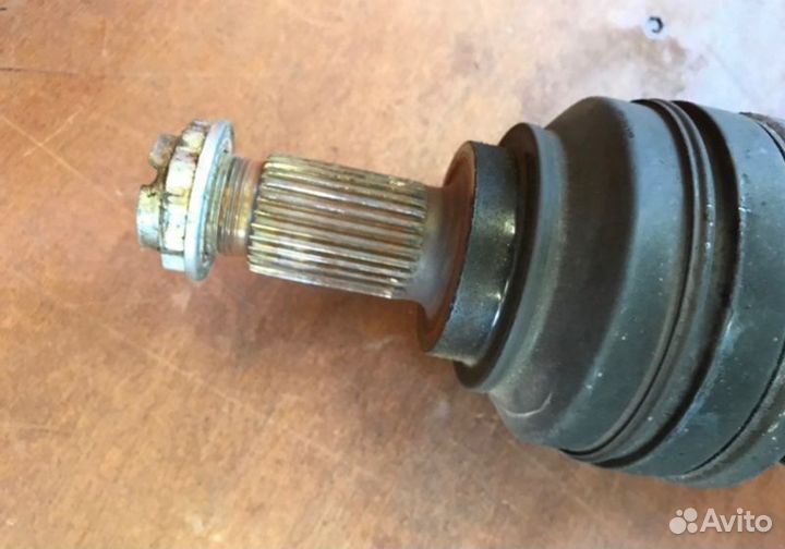 Привод, полуось задний левый Bmw X5 E53 N62B44