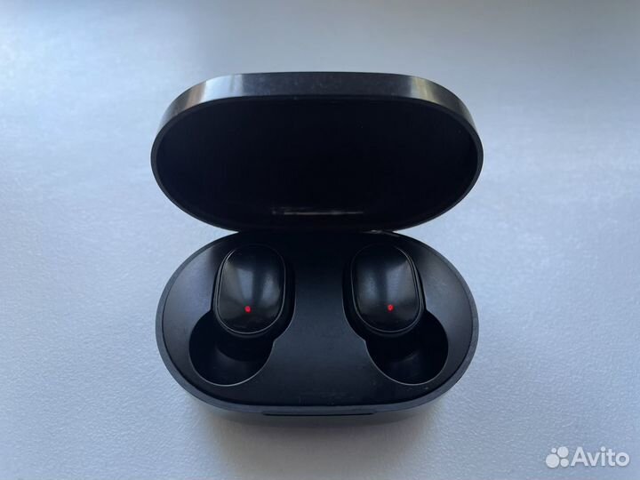 Беспроводные наушники с микрофоном Xiaomi Earbuds