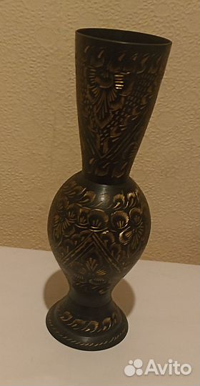 Ваза Вазочка Латунь Индия Штихель на черном Винтаж