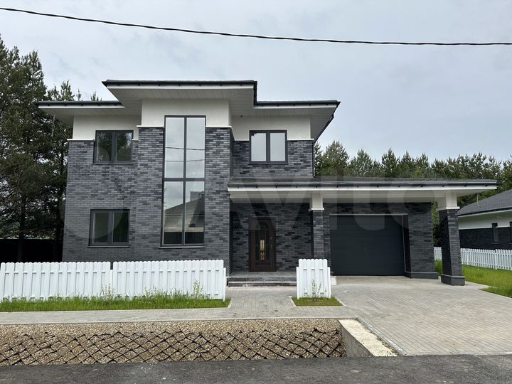 Коттедж 180 м² на участке 7,7 сот.