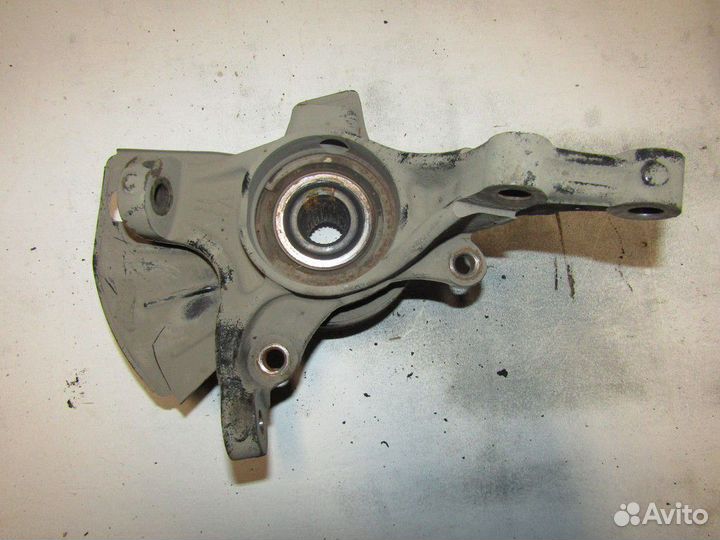 Кулак поворотный передний правый i40 2011