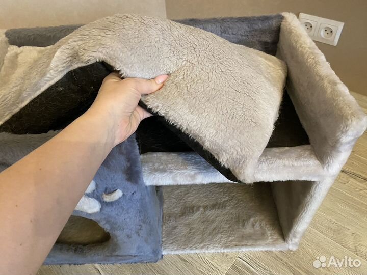 Домик для кошки с когтеточкой