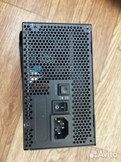 Блок питания Asus Strix 550w Core i3 9100F