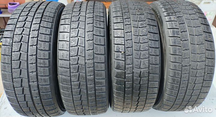 Dunlop SP Winter Maxx WM01 215/45 R18 89Q