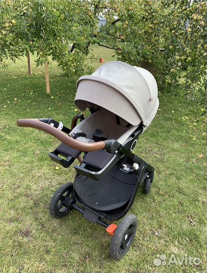 Коляска Stokke trailz