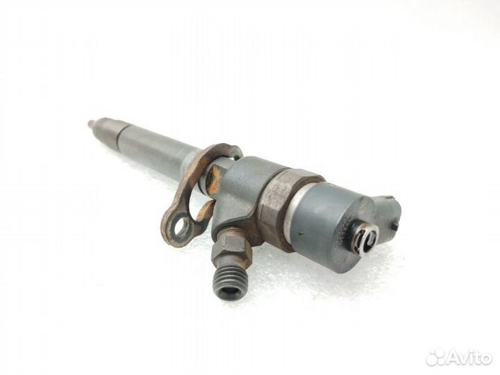 Форсунка топливная Volvo Xc90 2.4D 2006