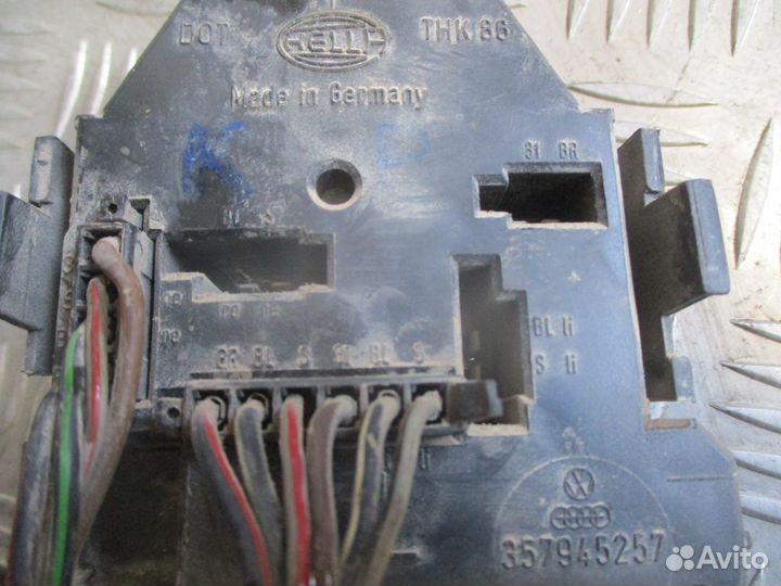 Плата заднего правого фонаря VW Passat B3 седан