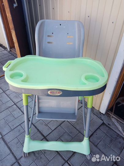 Стульчик для кормления