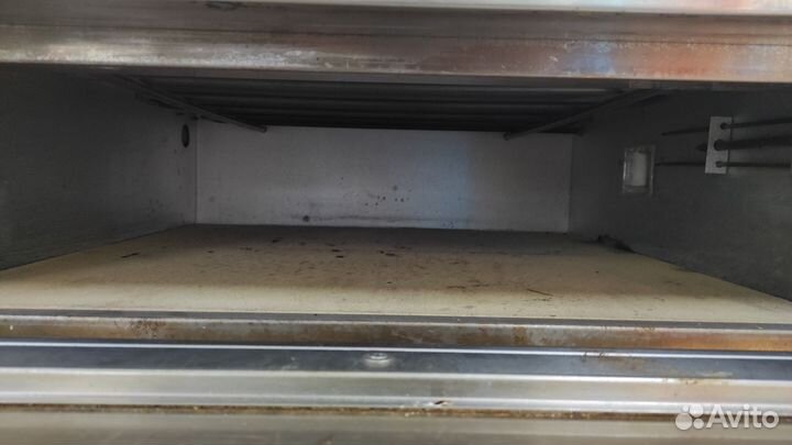 Печь для пиццы Capone и конвекционная Starfood