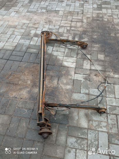 Задняя балка от Ауди а-6 с-4