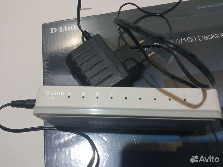 Свич коммутатор D-link DES-108C, 8 портов
