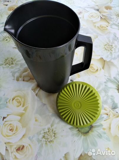 Изделие Tupperware