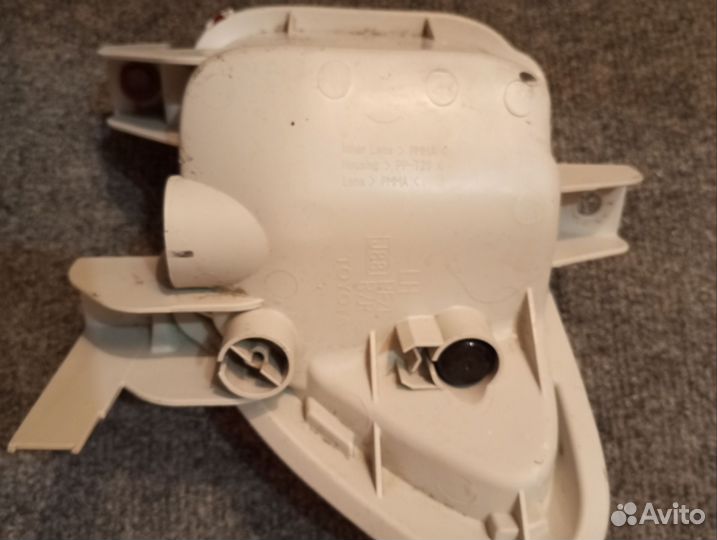 Фара задняя правая и левая toyota rav4