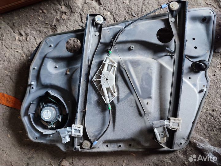 Mercedes w245 стеклоподъемник передний левый