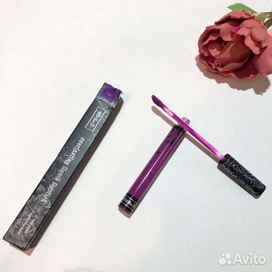 Kat VON D everlasting liquid lipstick L. U. V