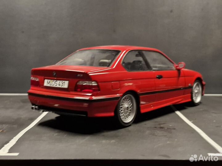 Bmw e36 1:18 solido