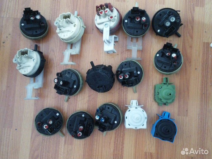 Помпы, прессостаты, клапаны подачи воды, убл