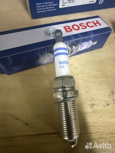 Свеча зажигания Bosch 0242236510 1шт