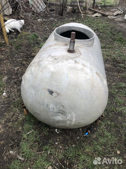 Цистерны емкости бочки