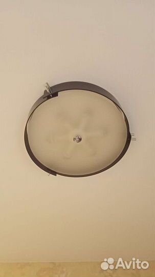 Светильник потолочный