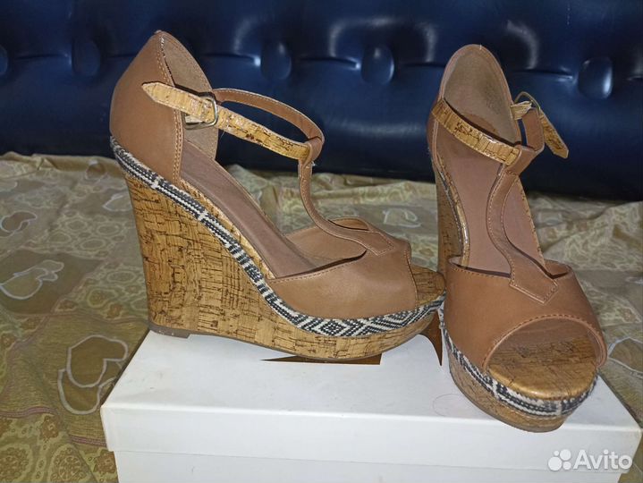 Обувь женская 37 размер бу