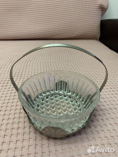 Вазы и салатницы хрустальные и стекло