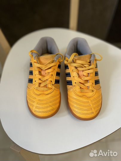 Детские Футбольные бутсы adidas sala