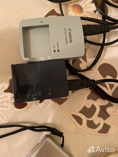 Зарядное для аккумулятора Canon