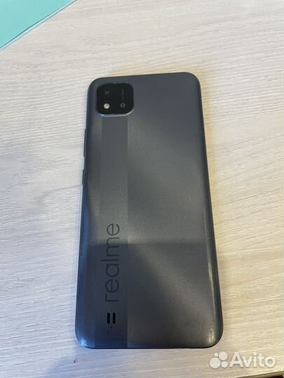 Смартфон realme c11 б/у