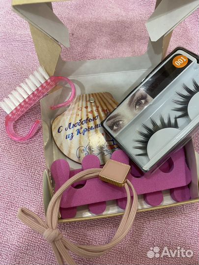 Подарочный бокс