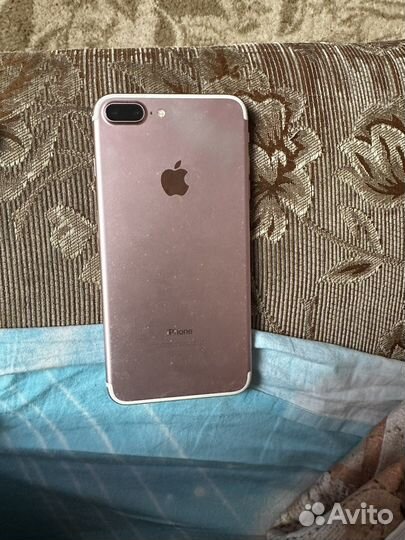 Телефон iPhone 7 plus