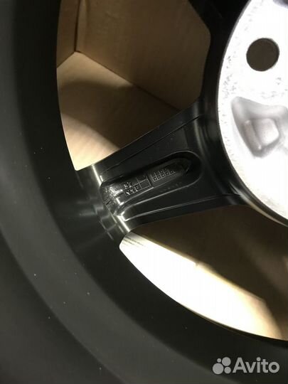 Диск литой 6,5 15 4*114,3 Et 46 67.1 Леман Черный