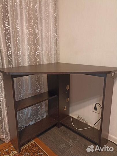 Угловой письменный стол бу