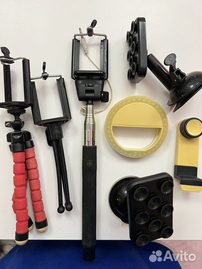 Моноподы, комплектующие для телефонов