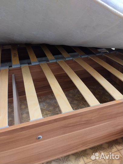 Кровать бу