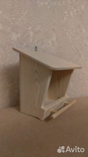 Кормушка для птиц