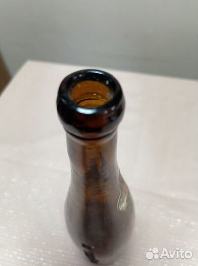 Старинная бутылка из под пива