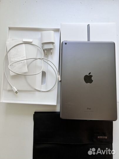 Apple iPad 8 10,2 дюйма - коробка + чек