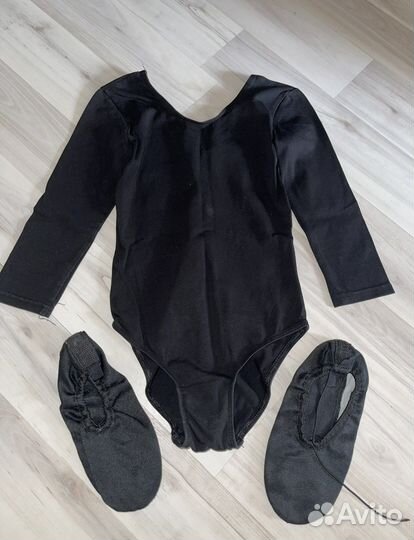 Купальник гимнастический для девочки, чешки