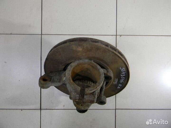 Кулак передний левый Форд