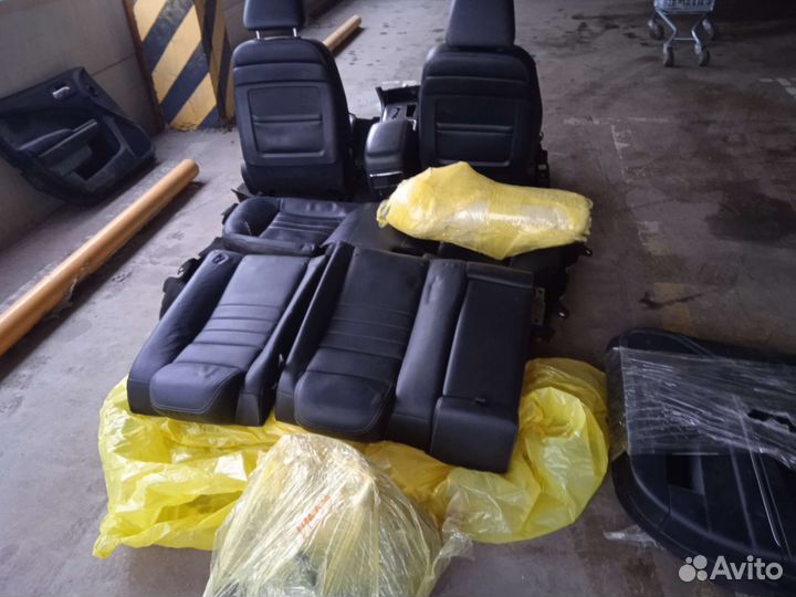 Салон dodge Charger LD