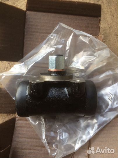Задний тормозной цилиндр газель