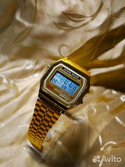 Продам Часы casio Электронные