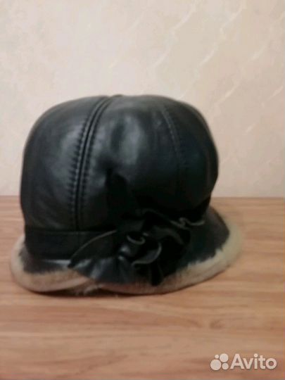 Берет кожанный