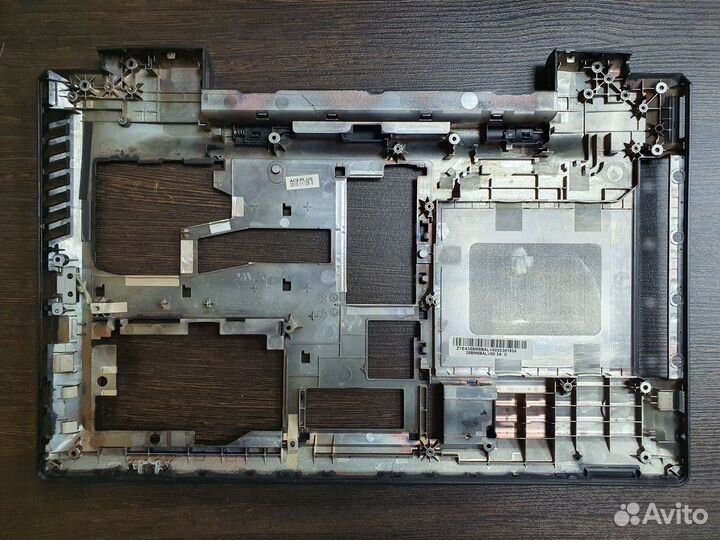 Запчасти и комплектующие на Lenovo B5400