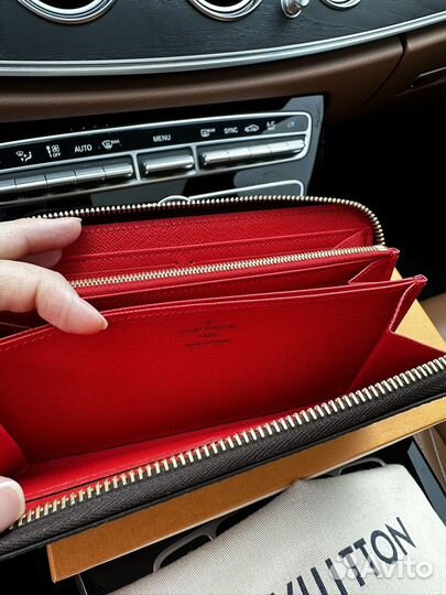 Louis vuitton кошелек оригинал