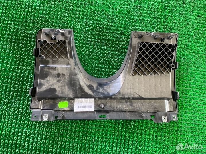 Пластик под руль Audi Q7 4LB BHK 2006