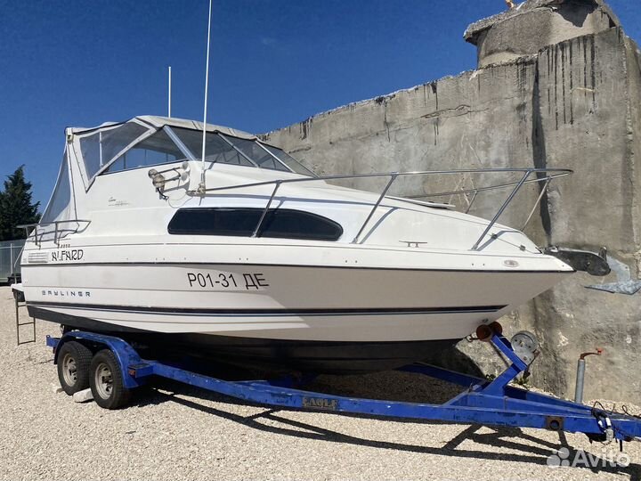 Катер моторный Bayliner, 7м, 1997г