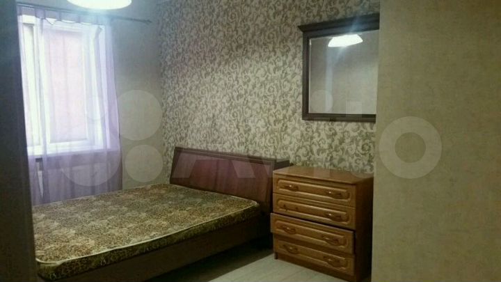 2-к. квартира, 70 м², 8/13 эт.